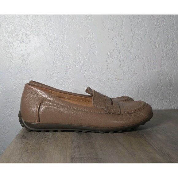 VIONIC 'Marcy' Brown Leather Driving Loafers Slip On Shoes Flats Size 8 - Picture 2 of 6